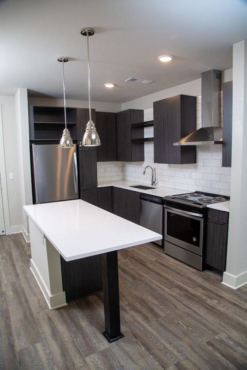 Chattahoochee Riverside Apartment Homes, Atlanta, GA  Open Kitchens